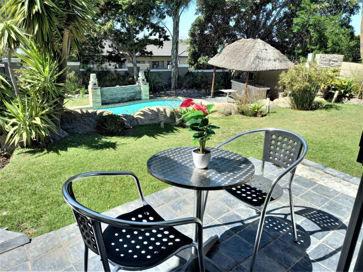 Mandalay Beach Guest House Bloubergstrand Exterior photo